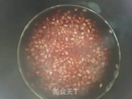 Make Red bean coconut horse hoof cake step 1