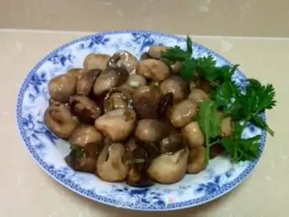 Make Pelican mushrooms step 5
