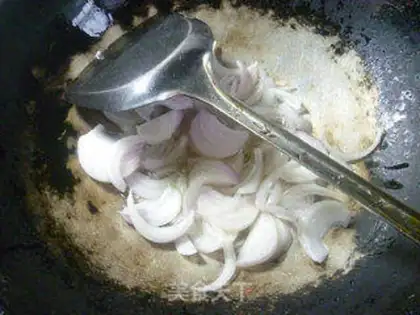 Make Onion cabbage noodles step 7