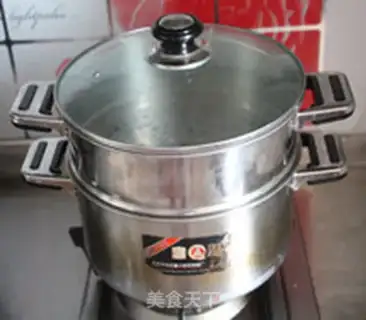 Make Almond steam cake step 0
