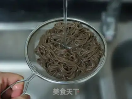 Make Korean cold noodles step 6