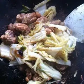 Make Chicken leg stew with cabbage step 8