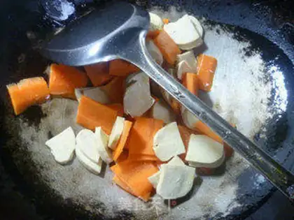 Make Carrot and chicken step 5
