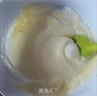Make Blueberry yogurt cake step 4