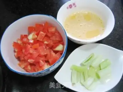 Make Western red soup step 2