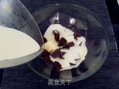 Make Chocolate chestnut cake step 1