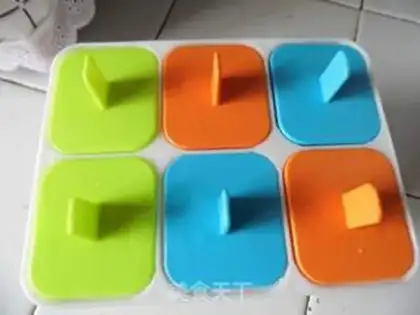 Make Mango milk popsicle step 6