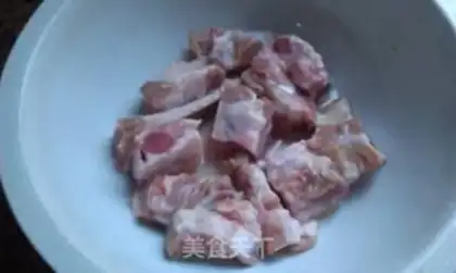 Make The pine stew ribs step 1
