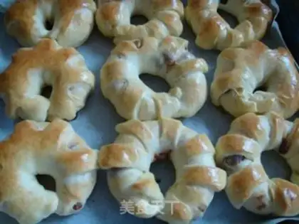 Make raisin bread step 17