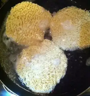 Make Simple mix of noodles step 1