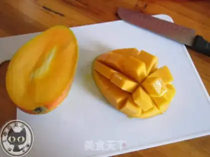 Make Mango black rice step 1