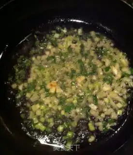 Make Simple mix of noodles step 3