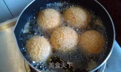 Make Sesame rice ball step 9
