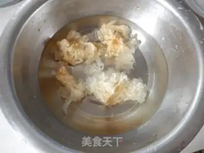 Make Silver ear red bean sugar step 3