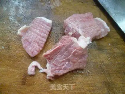 Make Pumpkin, peas, pork chops step 2
