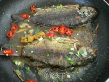 Make Spicy mackerel step 3