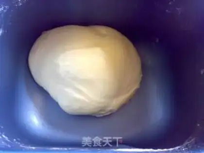Make World cup of coconut bread step 4