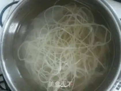 Make North Korean Cold Side step 1