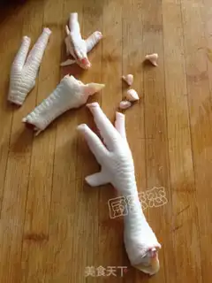 Make ♪ Taste the claws ♪ step 0