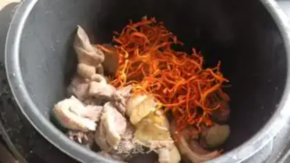Make Goldworm grass is for duck stew step 2