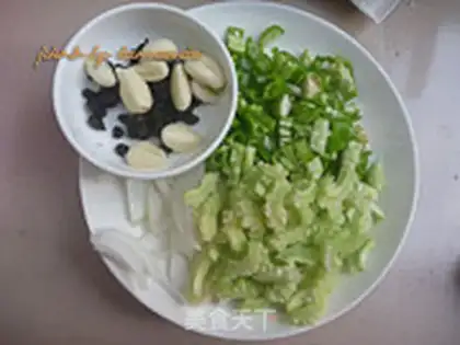 Make Sugar and bitter melon step 3