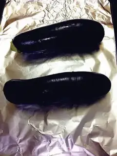 Make Spicy sauce and roasted eggplant step 1