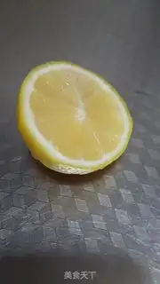Make Lemon tea step 1