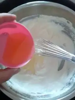 Make Scuffle cheesecake step 3