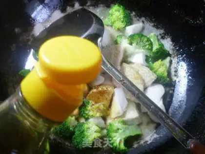 Make Apricot, orchid chicken step 7