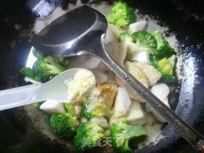 Make Apricot, orchid chicken step 10