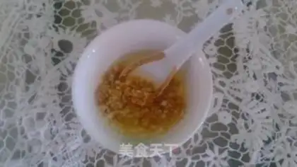 Make Garlic silk melon step 1