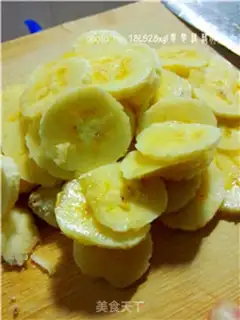 Make Banana rolls step 4