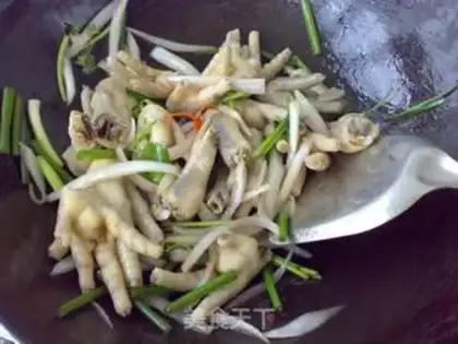 Make Chicken claws onions step 8