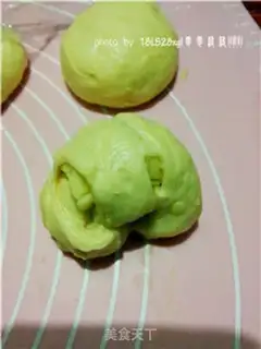Make Banana rolls step 8