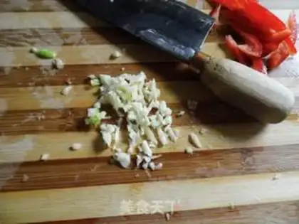 Make Red oil tofu skin step 1