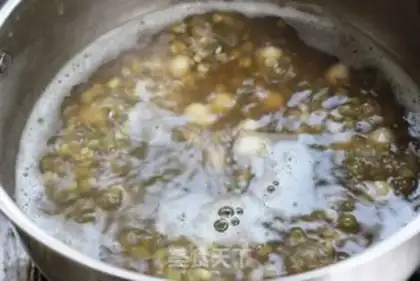Make Green Bean Lotus Rice step 7