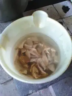 Make Watermelon sweet soup step 1