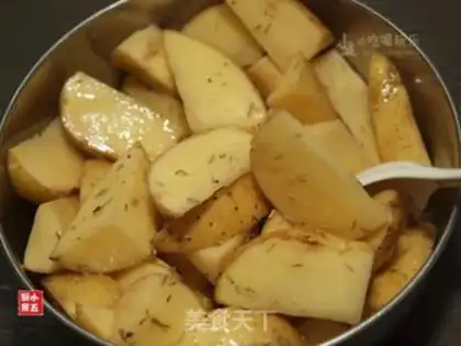 Make Rosemary baked potatoes step 5