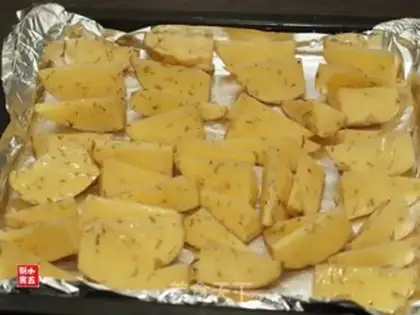 Make Rosemary baked potatoes step 6