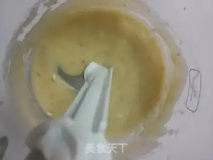 Make Banana flamingo cake step 2