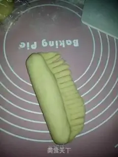 Make caterpillar bread step 2
