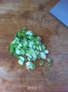 Make Yangzhou fried rice step 2