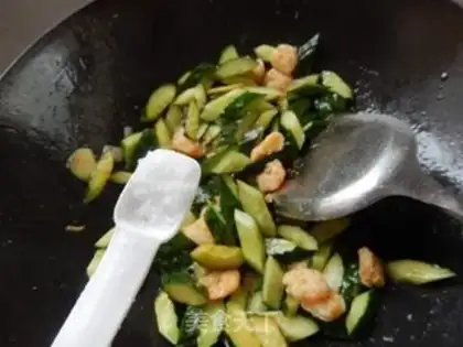 Make cucumber shrimp step 8