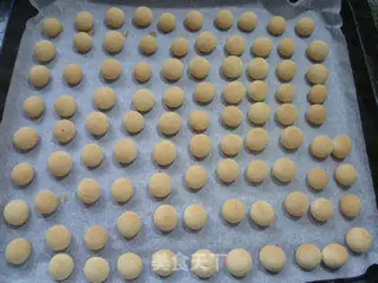 Make Egg-milk buns step 9
