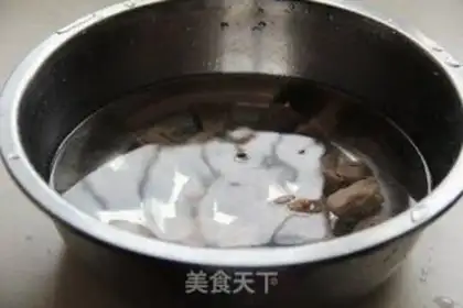 Make Beef noodles step 2