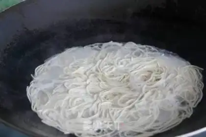 Make Beef noodles step 7