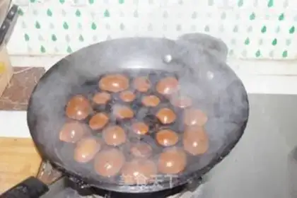 Make Homemade hillbilly eggs step 4