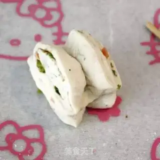 Make Onion rolls step 8