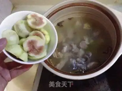 Make Fresh fig soup step 4
