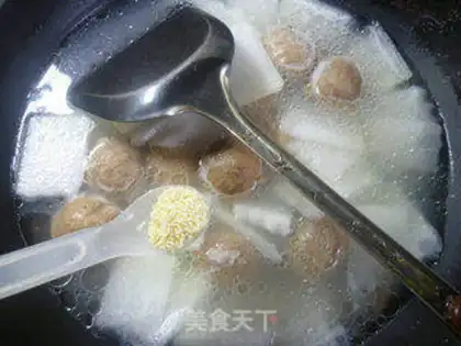 Make Beefballs, melon soup step 6